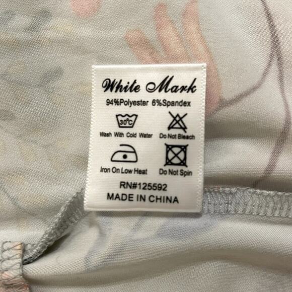 *NWOT* White Mark Vibrant Floral Dress - Picture 7 of 7